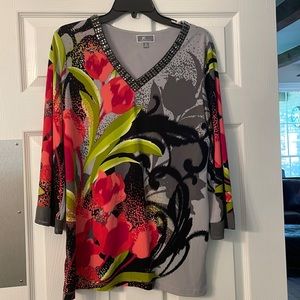 JM Collections spring tunic